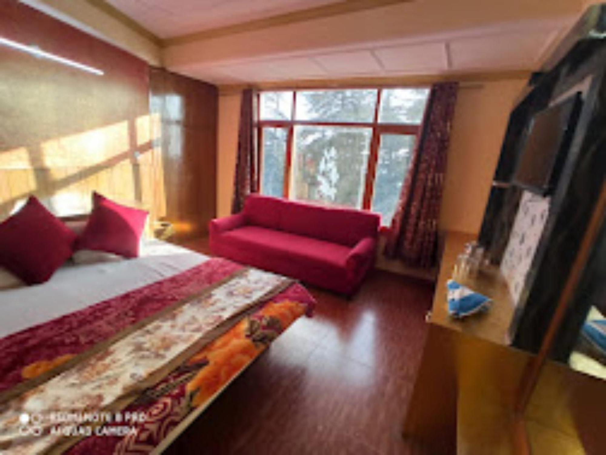Hotel King Palace - Nature-Valley-Luxury-Room - Prime Location With Parking Facilities Шимла Экстерьер фото